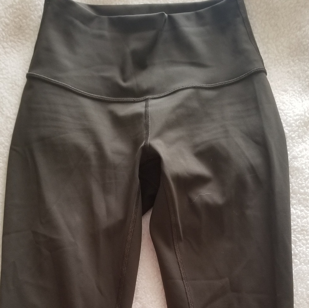 Lululemon Align Crop leggings